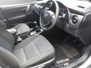 Toyota Corolla Quest 1.8 Prestige manual - Image 9