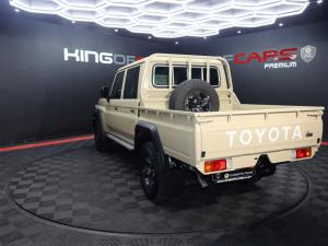 Toyota Land Cruiser 79 2.8GD-6 double cab - Image 4