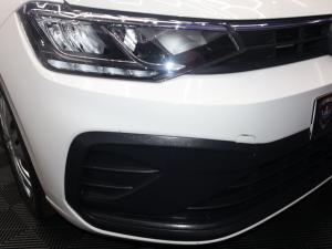 Volkswagen Polo sedan 1.6 manual - Image 6