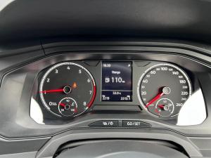 Volkswagen Polo sedan 1.6 auto - Image 3