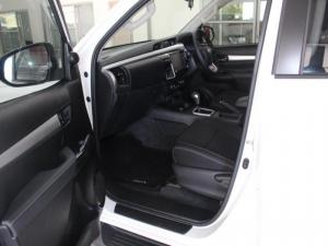 Toyota Hilux 2.8 GD-6 RB Raider automaticD/C - Image 8