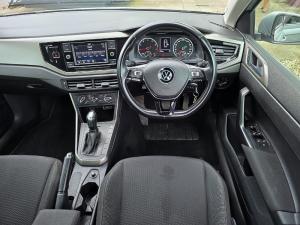 Volkswagen Polo 1.0 TSI Comfortline DSG - Image 18