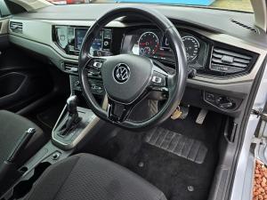 Volkswagen Polo 1.0 TSI Comfortline DSG - Image 19