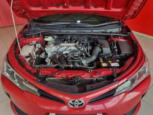 Toyota Corolla Quest 1.8 Prestige manual - Image 5