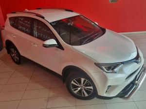 Toyota RAV4 2.0 GX auto - Image 2