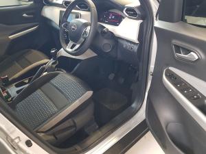 Nissan Magnite 1.0 Turbo Acenta manual - Image 18