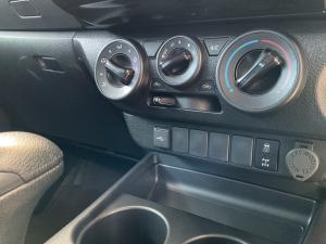 Toyota Hilux 2.4GD-6 Xtra cab Raider auto - Image 8