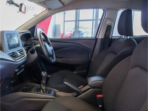 Toyota Starlet 1.5 Xi - Image 9