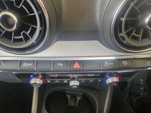 Audi Q2 35 Tfsi TIP - Image 14