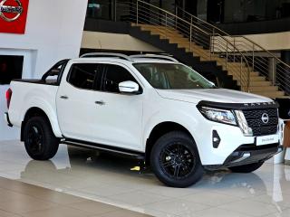 Nissan Navara 2.5DDTi double cab LE Plus