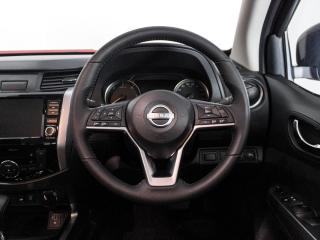 Nissan Navara 2.5DDTi double cab LE Plus 4x4