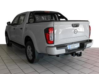 Nissan Navara 2.5DDTi double cab SE Plus auto