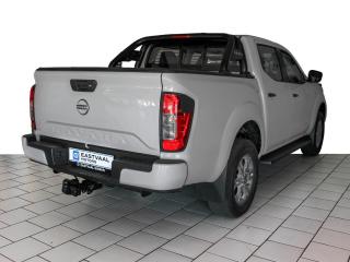 Nissan Navara 2.5DDTi double cab SE Plus auto