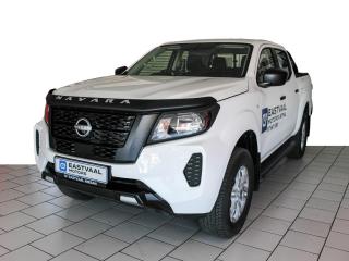 Nissan Navara 2.5DDTi double cab SE Plus auto