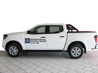 Nissan Navara 2.5DDTi double cab SE Plus auto