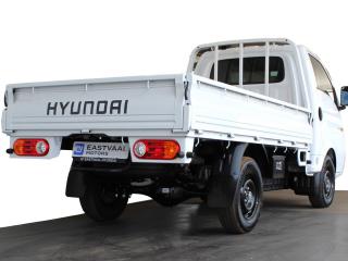 Hyundai H-100 Bakkie 2.6D deck