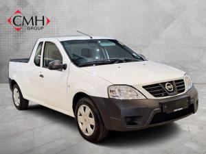 2021 Nissan NP200 1.6i safety pack (aircon)