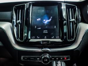 Volvo XC60 D4 AWD Inscription - Image 15