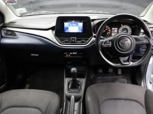 Toyota Starlet 1.5 XR manual - Image 8