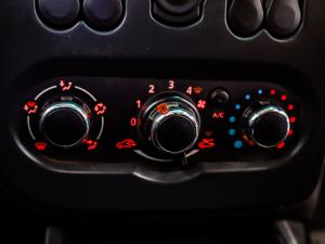 Nissan NP200 1.5dCi safety pack - Image 12