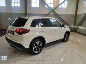 Suzuki Vitara 1.4T GLX auto - Image 9