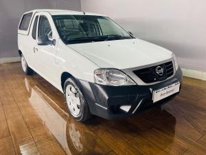 2021 Nissan NP200 1.6i safety pack (aircon)