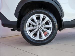 Toyota Corolla Cross 1.8 Xi - Image 16