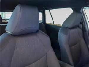 Toyota Corolla Cross 1.8 Xi - Image 19