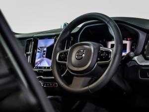 Volvo XC60 T8 Recharge AWD Ultimate Black Edition - Image 11