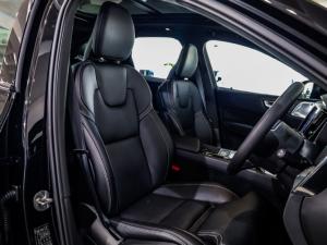 Volvo XC60 T8 Recharge AWD Ultimate Black Edition - Image 12