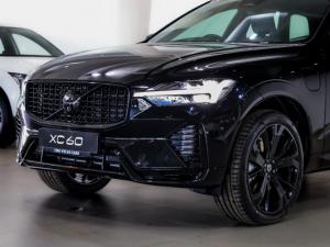 Volvo XC60 T8 Recharge AWD Ultimate Black Edition - Image 4