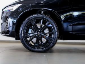 Volvo XC60 T8 Recharge AWD Ultimate Black Edition - Image 5