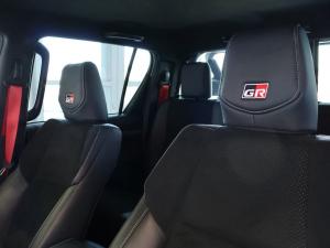 Toyota Hilux 2.8GD-6 double cab 4x4 GR-Sport - Image 19