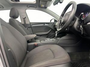 Audi A3 Sportback 1.0 Tfsi Stronic - Image 17