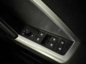 Audi Q3 35 Tfsi S Tronic - Image 4