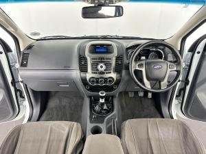 Ford Ranger 3.2TDCi XLT 4X4D/C - Image 8
