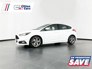 2017 Ford Focus 2.0 Ecoboost ST1