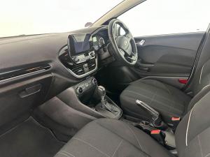 Ford Fiesta 1.0 Ecoboost Trend 5-Door automatic - Image 11