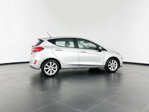 Ford Fiesta 1.0 Ecoboost Trend 5-Door automatic - Image 3