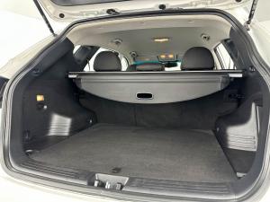 Hyundai iX35 2.0 Premium - Image 11