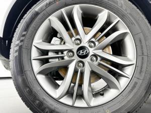 Hyundai iX35 2.0 Premium - Image 13