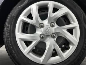 Hyundai Grand i10 1.0 Motion automatic - Image 8