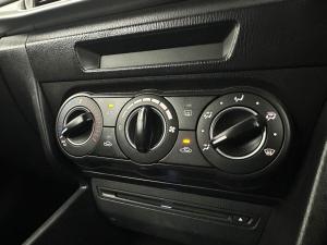 Mazda MAZDA3 1.6 Dynamic 5-Door - Image 6