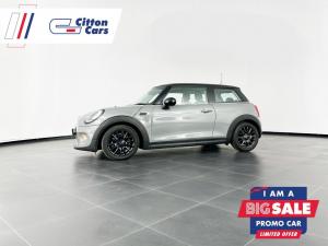 2015 MINI Cooper automatic