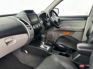 Mitsubishi Pajero Sport 2.5D 4X4 automatic - Image 15