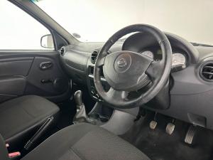 Nissan NP200 1.6 Safety PackS/C - Image 10
