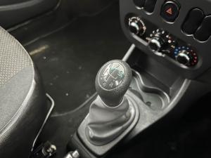 Nissan NP200 1.6 Safety PackS/C - Image 6