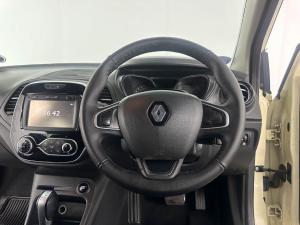 Renault Captur 1.2T Dynamique EDC 5-Door - Image 14