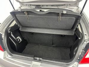 Toyota Starlet 1.4 Xi - Image 16