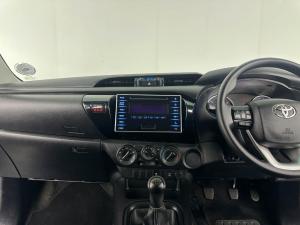 Toyota Hilux 2.4 GD-6 RB SRXD/C - Image 11